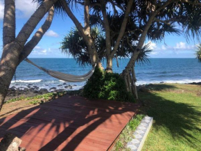 PRIVATE OCEAN FRONT, PET FRIENDLY OASIS!